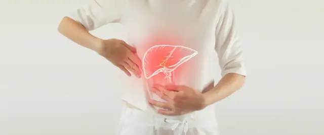 Powiększona wątroba: objawy, przyczyny i co robić?