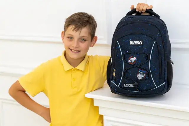 Plecak dla pierwszoklasisty: co radzą rodzice i fizjoterapeuci?