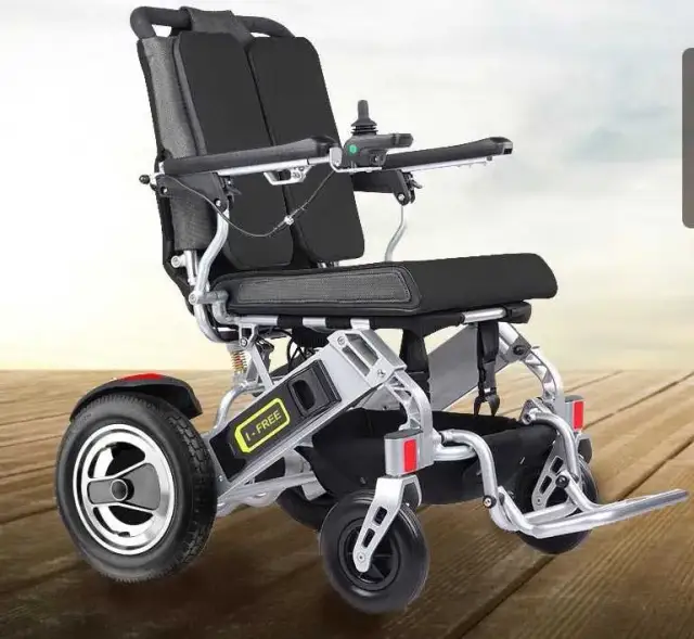 Gdzie oddać wózek inwalidzki, aby pomóc potrzebującym i zaoszczędzić?