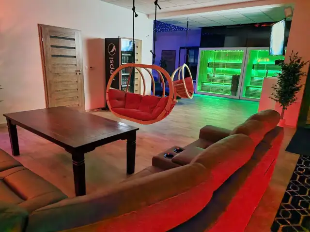 Prywatne SPA Gliwice: Jacuzzi, Sauna na Wyłączność - Idealne na Randkę