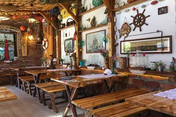 Hel – gdzie tanio i dobrze zjeść? Najlepsze miejsca według turystów