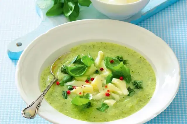 Jak zrobić zupę krem z cukinii, która zachwyci Twoje podniebienie