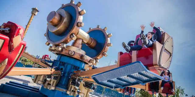 Cinecittà World: Guida Completa Attrazioni, Prezzi e Novità 2025