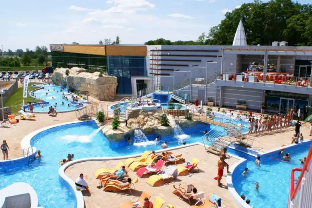 Najlepsze termy dla dzieci w Polsce - bezpieczne i pełne atrakcji