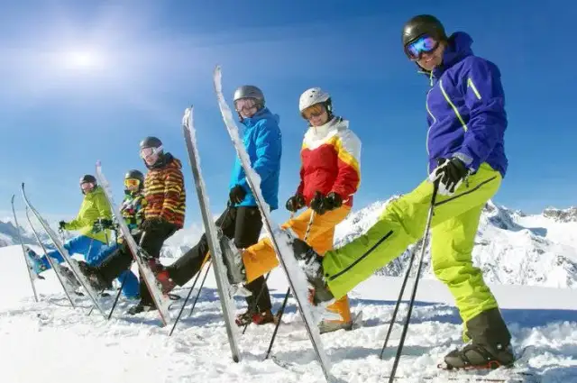 Otwarcie stoków narciarskich: Kiedy ruszają w sezonie 2025/2025?