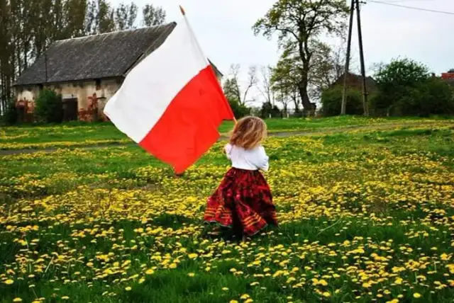 Kto ty jesteś polka mała wiersz - odkryj jego głębokie znaczenie