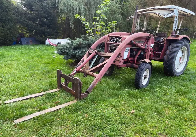 Ile kosztuje godzina pracy ciągnika z turem? Poznaj ukryte koszty