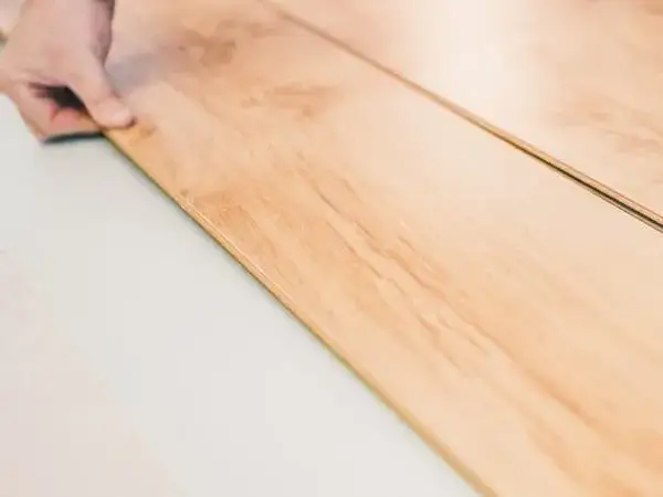 Jak kłaść panele Leroy Merlin - uniknij najczęstszych błędów montażu