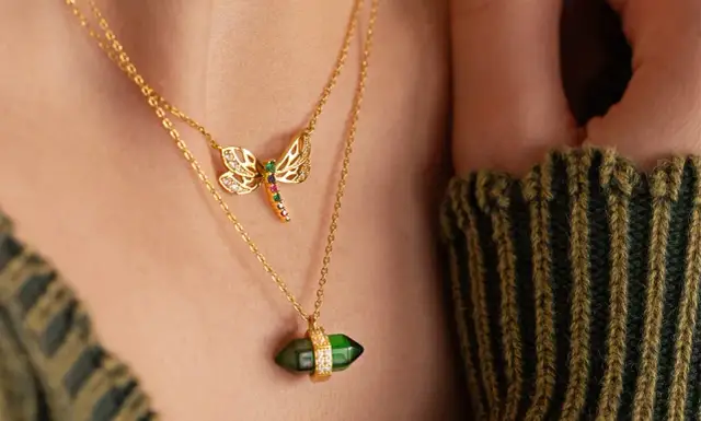 Naszyjniki które się łączą: 5 stylowych sposobów na modny look