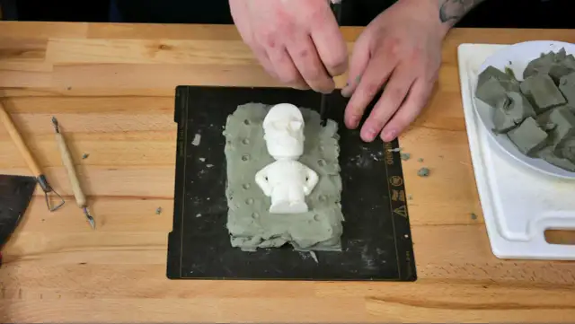 Jak zrobić formę z silikonu – proste kroki, które ułatwią proces