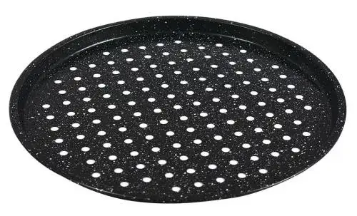 Blacha do pizzy z dziurkami czy bez - jaki wybór zapewni lepszy smak?