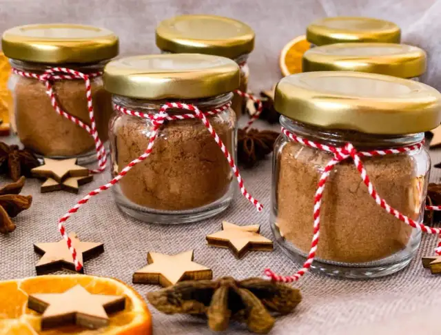 Zrób sam przyprawę do piernika! Przepis na aromat i czysty skład