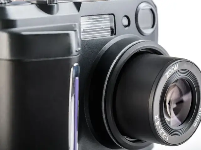 Jaki aparat kompaktowy wybrać, aby nie żałować zakupu?