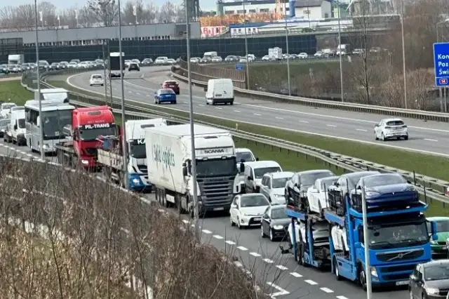 Czy autostrada Stryków Warszawa jest płatna? Oto co musisz wiedzieć