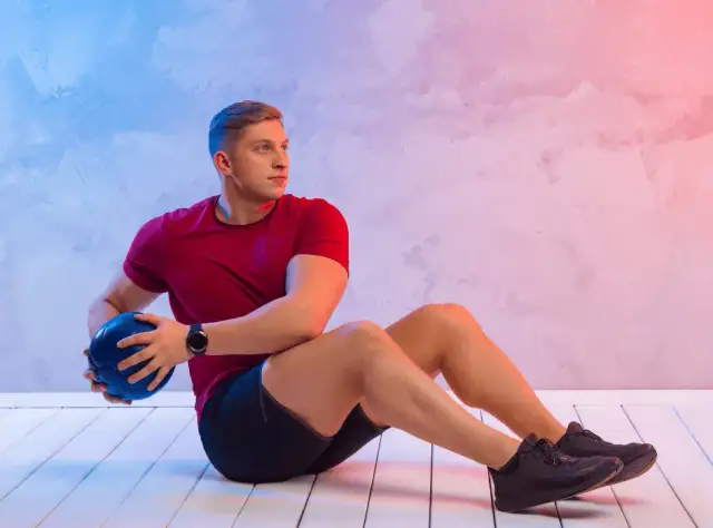 Skuteczne ćwiczenia na brzuch: Kompleksowy plan i obalone mity