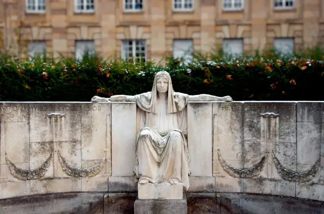 Jaki obraz ludzkiego losu kreuje literatura? Złożoność i nadzieja w tekstach