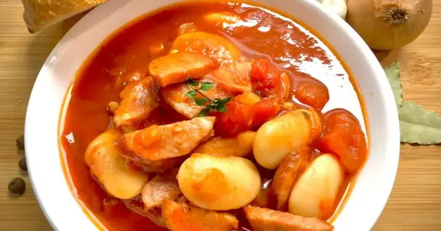 Co zrobić z ugotowanej fasoli jaś? Pyszne przepisy na dania!