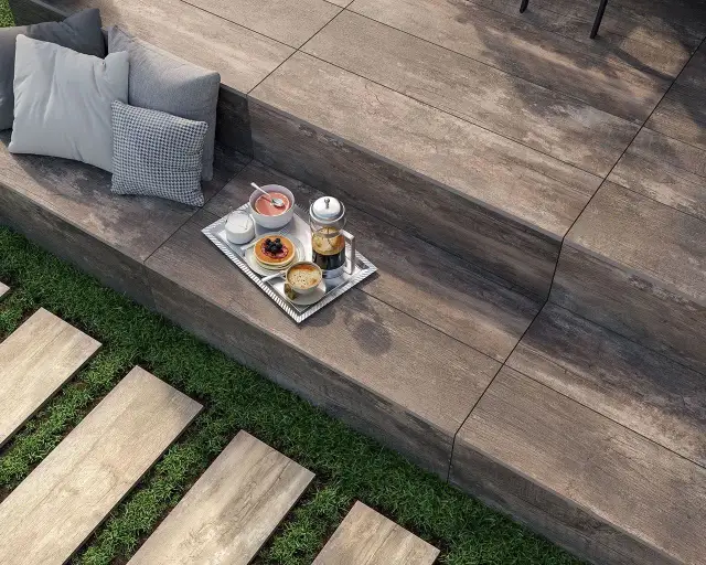 Najlepsze materiały na taras i schody, które zapewnią trwałość i bezpieczeństwo