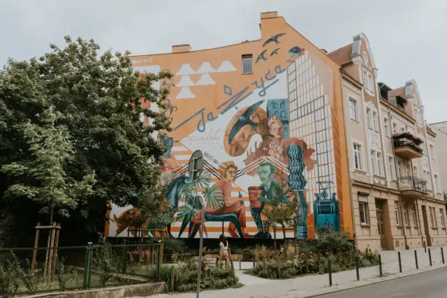 Gdzie na randkę w Poznaniu? Odkryj romantyczne miejsca idealne dla par