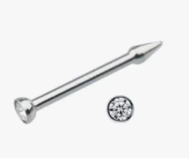 Jak wyjąć kolczyk z nosa? Poradnik krok po kroku i triki