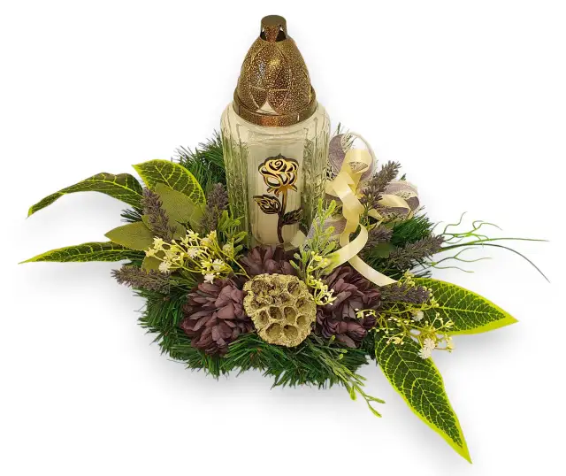 Jak zrobić stroik ze zniczem - piękna dekoracja na groby i nie tylko