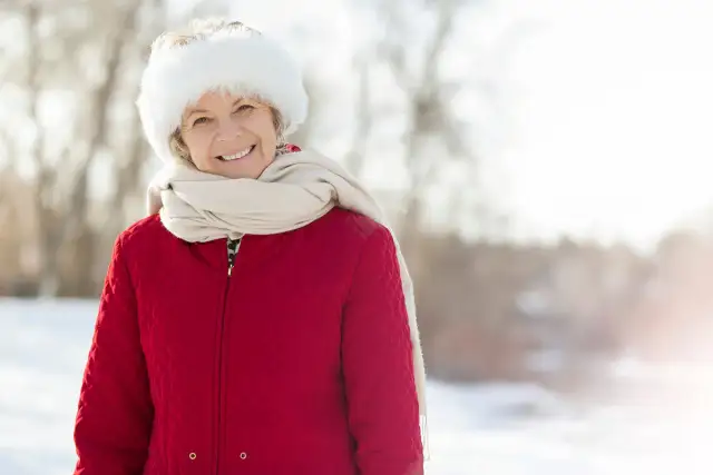 Jak wzmocnić starszą osobę i poprawić jej zdrowie oraz samopoczucie