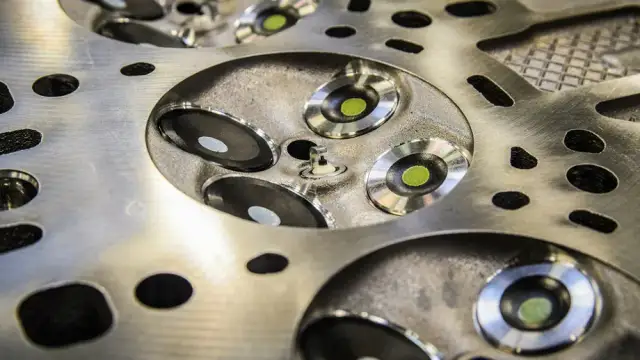 Ile kosztuje regulacja zaworów w samochodzie i co wpływa na cenę?