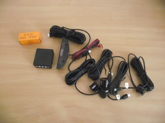 Jak podłączyć czujniki parkowania - uniknij najczęstszych błędów