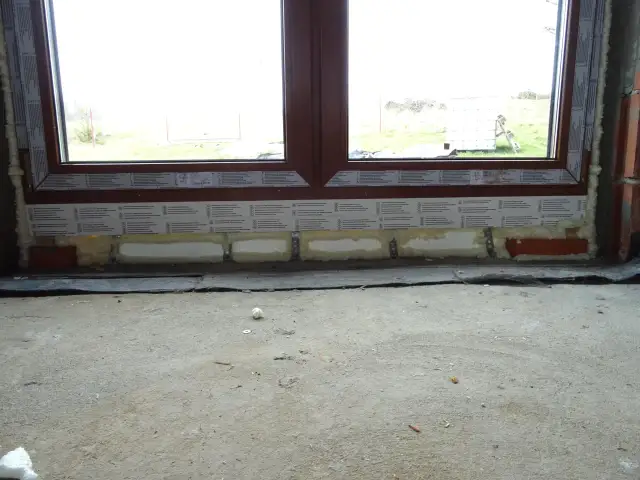 Czy wyciągać kliny po montażu okien? Ważne zasady i konsekwencje