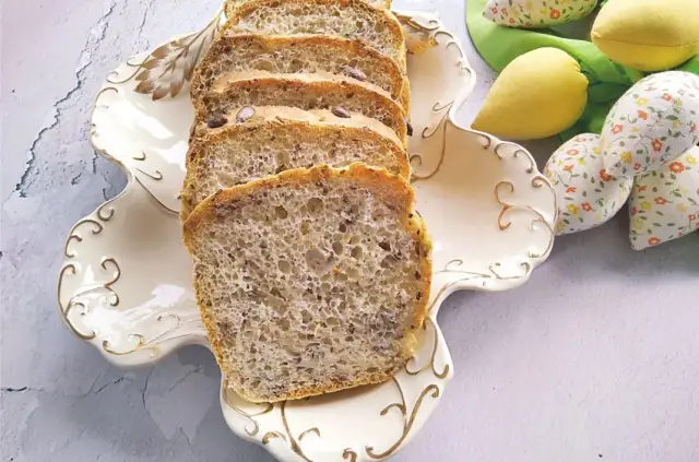 Upiecz zdrowy chleb z ziarnami w domu! Proste przepisy krok po kroku.
