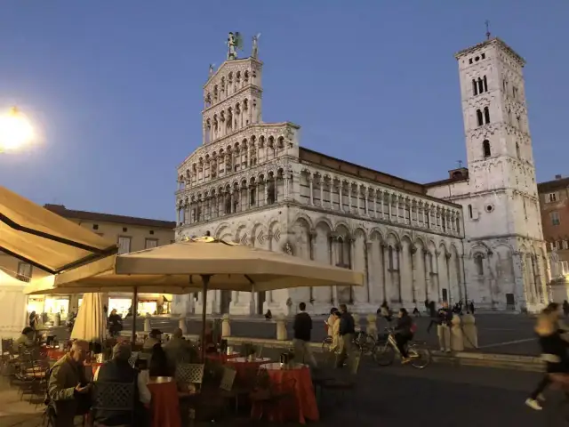 Lukka gdzie zjeść? Odkryj najlepsze lokale i smaki Toskanii