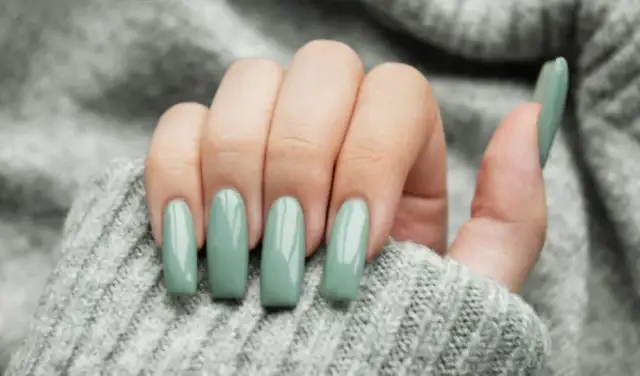 Jak przyspieszyć wzrost paznokci? Skuteczne metody i dieta!