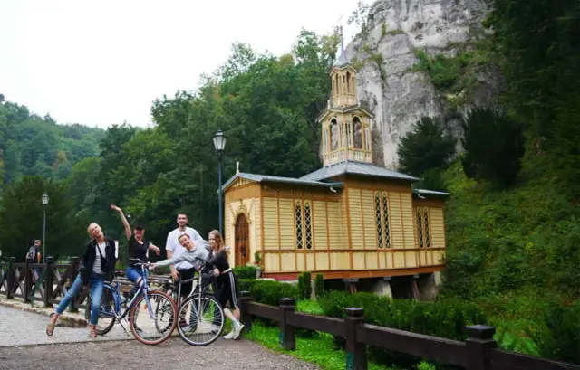 Osiedle Złotego Wieku Kraków: Jak dojechać? MPK, auto, rowerem