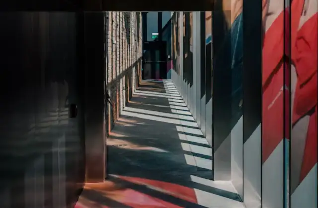 Muzeum Sztuki Współczesnej Kraków - odkryj fascynujące wystawy i kolekcje