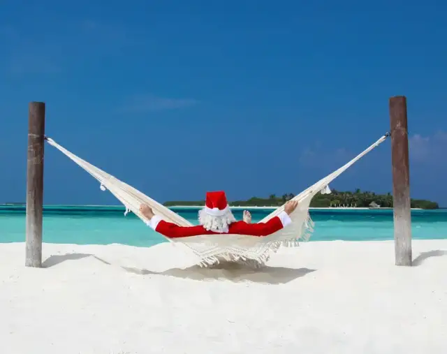 Ucieknij przed zimą! Gdzie jest ciepło w grudniu? Poradnik