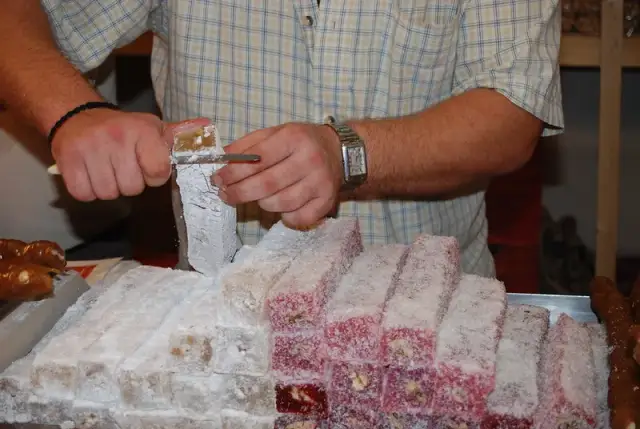 Co warto przywieźć z Cypru? Najlepsze pamiątki, które zaskoczą