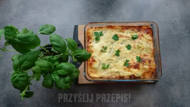 Zapiekanka z wołowiną: jak zrobić idealną? Przepis i triki