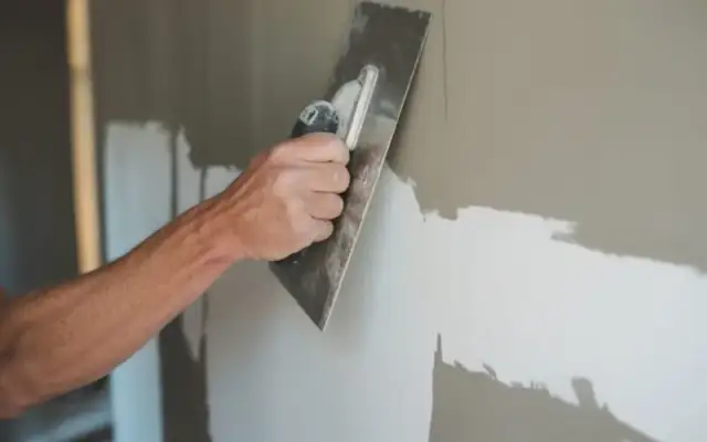 Gładź na tynk: Perfekcyjne ściany krok po kroku Poradnik eksperta