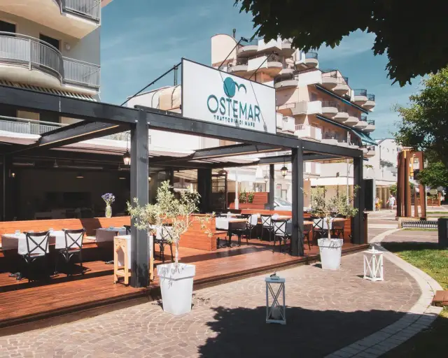 Gdzie zjeść w Lido di Jesolo? Odkryj najlepsze restauracje i dania