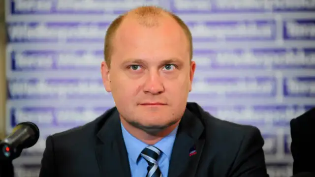 Kto jest prezydentem Szczecina? Odkryj jego osiągnięcia i plany