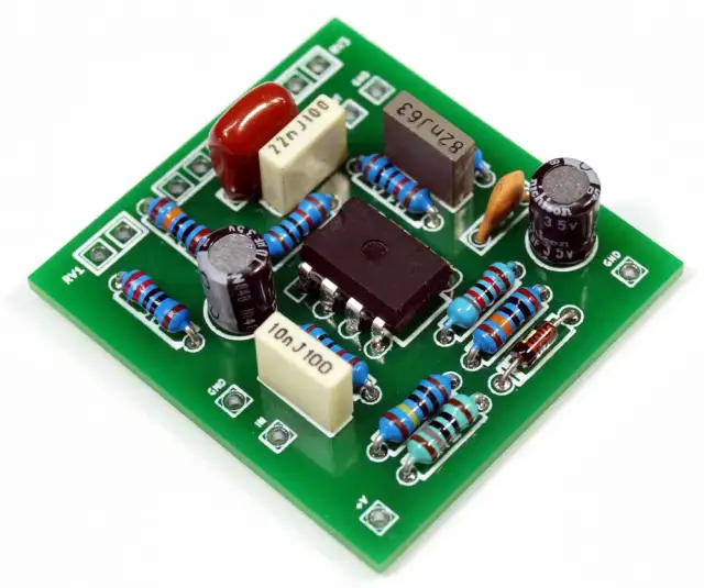 Efekty DIY: Stwórz unikalne brzmienia bez skomplikowanej elektroniki