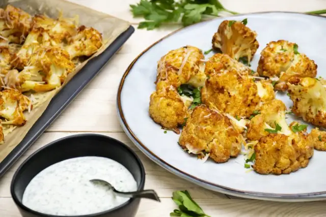 Pomysły na kalafior na obiad z czym podać, aby zaskoczyć smakami