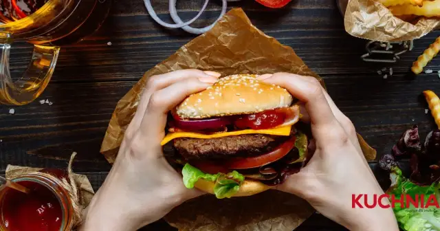 Jak złożyć idealnego burgera? Sekrety perfekcyjnej kanapki