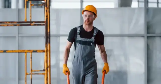 Czy mogę zerwać umowę prace interwencyjne i jakie są konsekwencje?