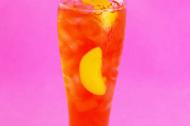 Fanta Shokata: Jaki to smak? Odkryj cytrynę i kwiat czarnego bzu!