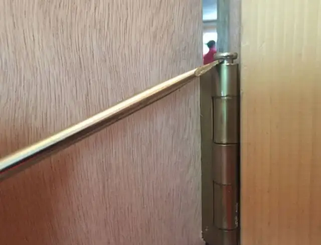 Regulacja drzwi krok po kroku: Jak samemu naprawić problemy?