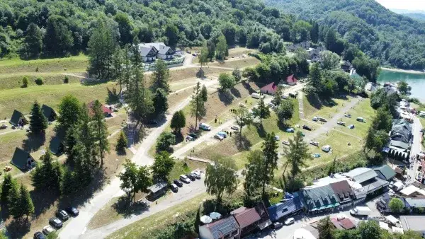 Solina 2026: Pola namiotowe, ceny i porady na niezapomniany biwak