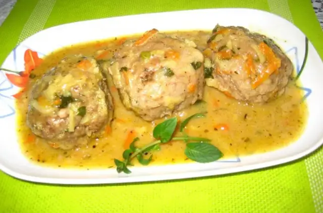 Ile gotować pulpety z mięsa wieprzowego, aby były idealnie soczyste?