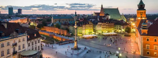 Biuro podróży a wiza: Kto odpowiada i ile to kosztuje?