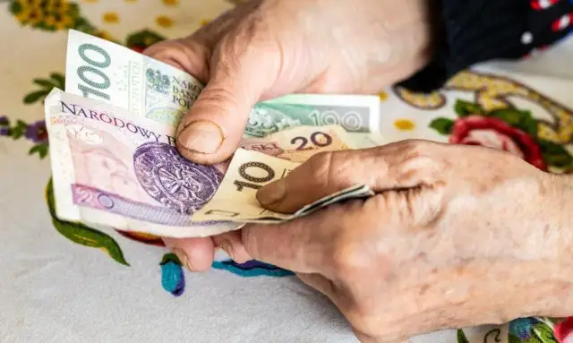 Czy waloryzacja obejmuje wszystkie emerytury? Sprawdź, kto zyska.